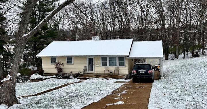 Property Photo: 610 Edgewood Lane MO 63028