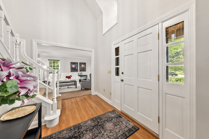 Property Photo: 8266 S Country Club Cir WI 53132