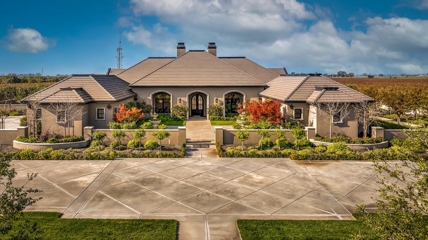 Property Photo:  22215 N Devries Road  CA 95242 