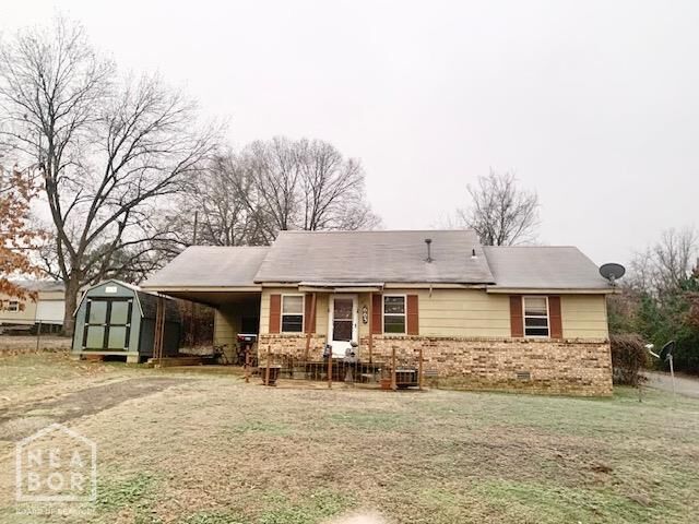 Property Photo: 665 W Third AR 72562