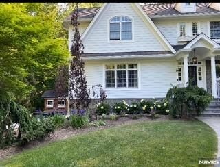Property Photo:  164 Deerhaven Road  NJ 07430 