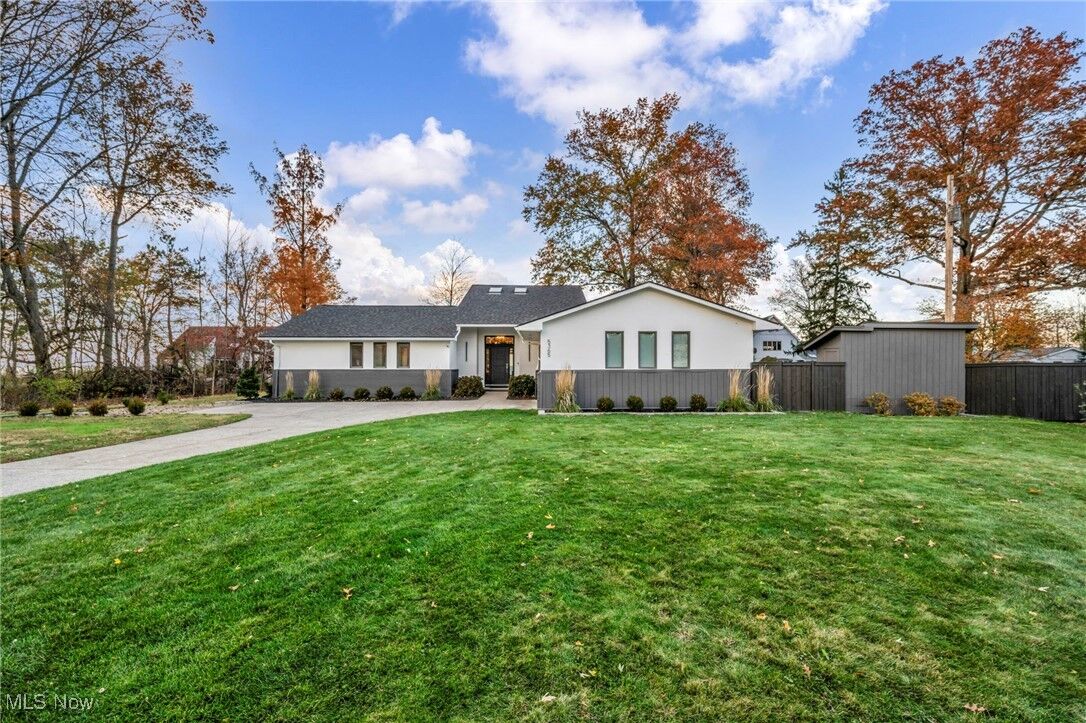 Property Photo:  5365 E Lake Road  OH 44054 