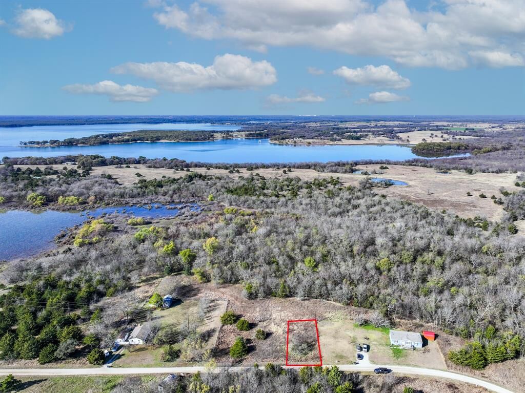 Property Photo: Lot 28 Scenic Drive TX 75453