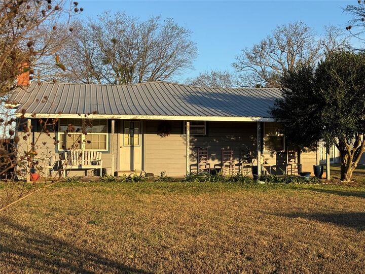 Property Photo:  4782 N State Highway 19  TX 75440 
