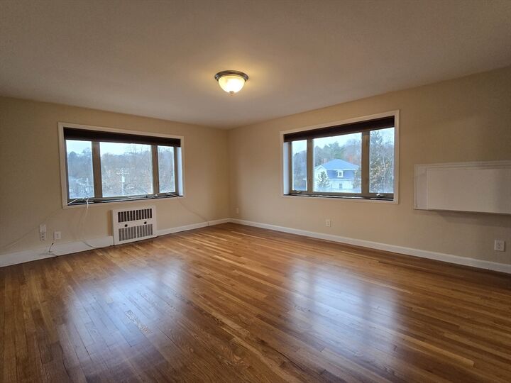 Property Photo:  114 Pleasant St 306  MA 02476 