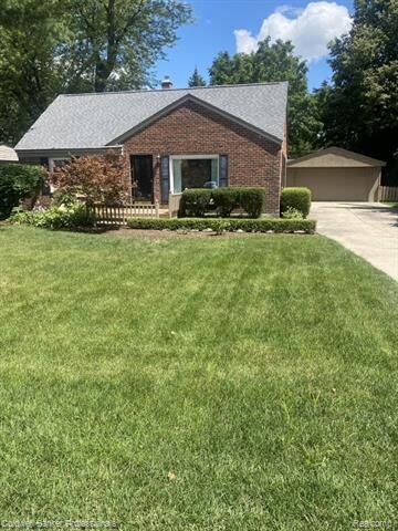 Property Photo: 1921 Beverly Street MI 48320