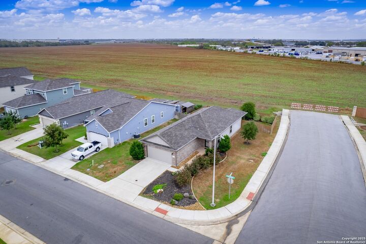 Property Photo:  2173 Hiddenbrooke Pass  TX 78155 