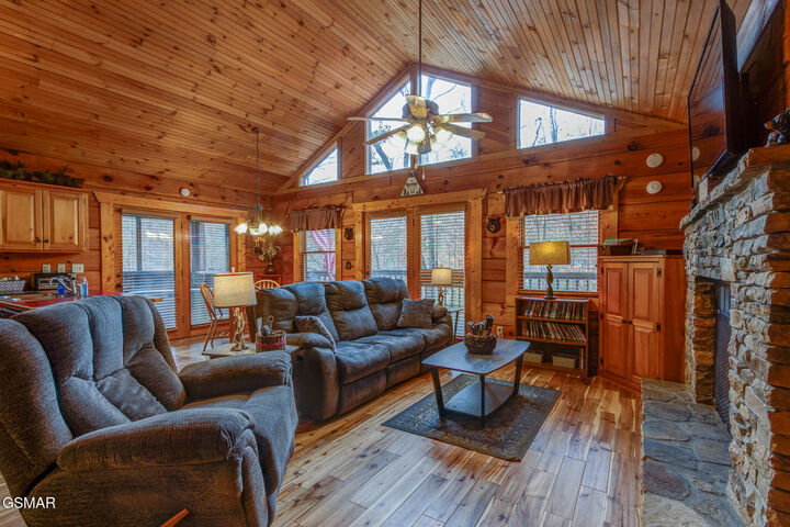 Property Photo:  1590 Walt Price Road  TN 37876 
