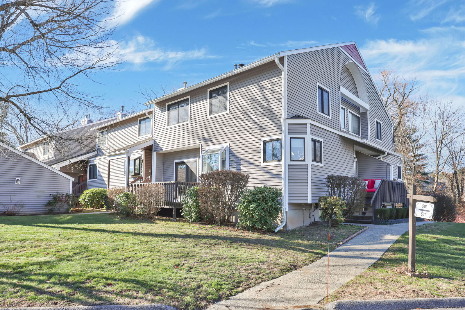 Property Photo:  509 Mill Pond Drive 509  CT 06074 