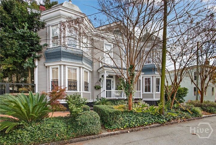 Property Photo: 610 Habersham Street GA 31401