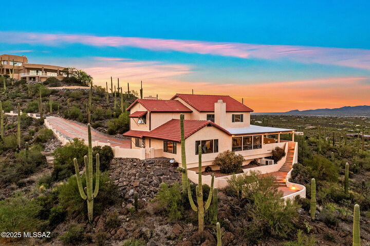 Property Photo:  4750 W Crestview Circle  AZ 85745 