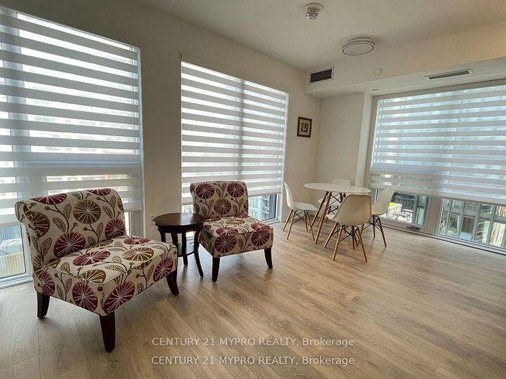 Property Photo:  82 Dalhousie Street 1703  ON M5B 0C5 