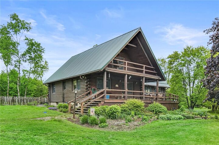 Property Photo:  450 Wood Road  NY 13068 