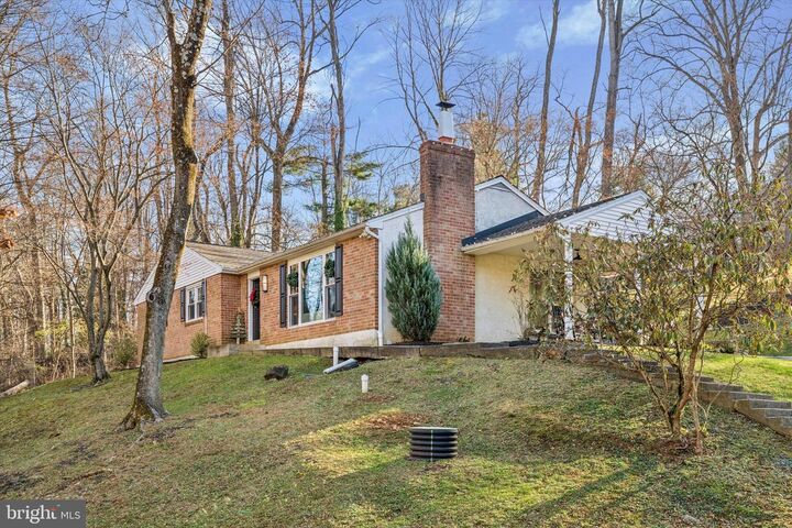 Property Photo: 852 W Miner Street PA 19382