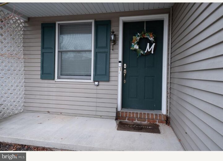 Property Photo: 14 Parkview Drive PA 17569