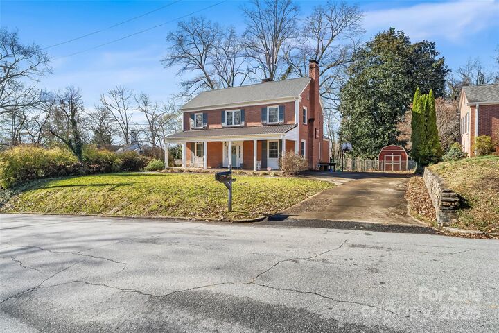 Property Photo: 375 Montevista Avenue NC 28752