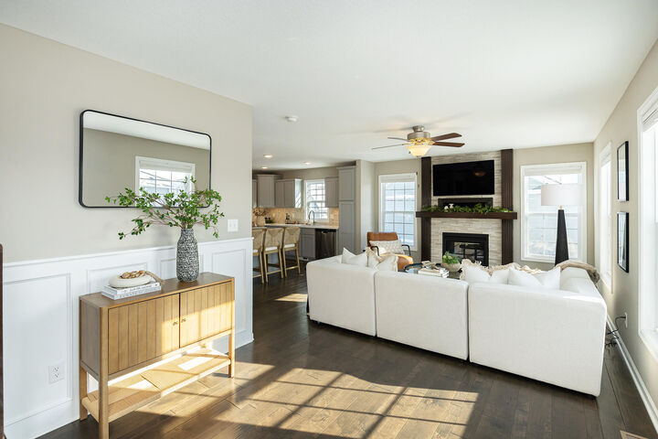 Property Photo: 2003 SW Westwood Street IA 50023