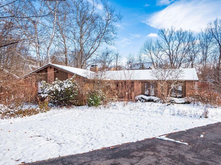 Property Photo:  9183 Indian Mound Court  OH 43147 