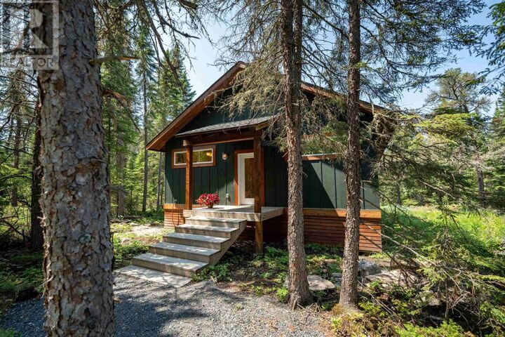 Property Photo:  1 Gunn Lake Rd  ON P0X 1J0 