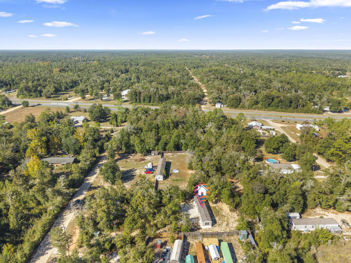 Property Photo: 12791 Christy Avenue FL 32438