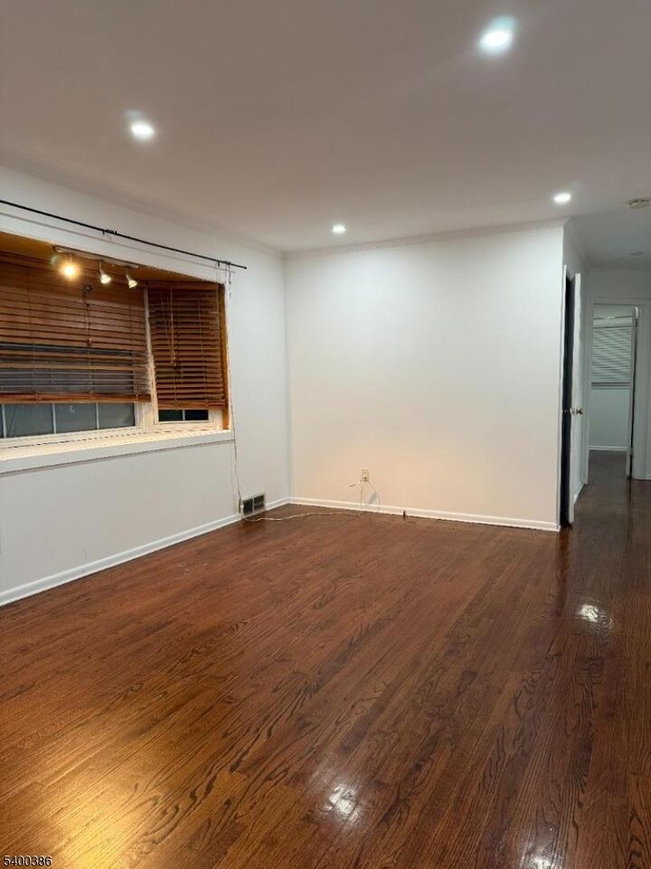 Property Photo: 101 Morril Dr NJ 07080