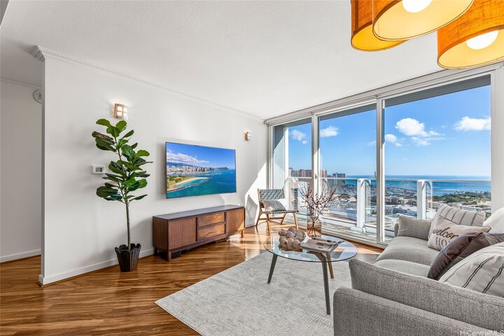 Property Photo: 1288 Kapiolani Boulevard I3507 HI 96814