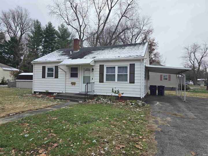 Property Photo:  1030 S Parker Drive  IN 47714 