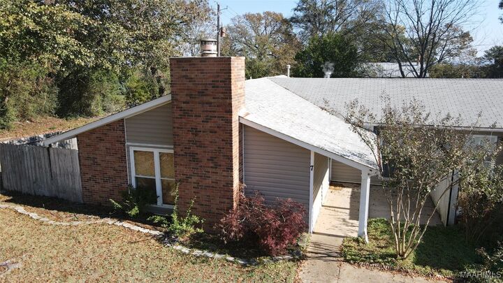 Property Photo:  7 Crestwood Court  AL 36054 