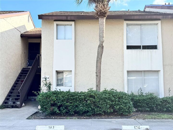 Property Photo: 2604 Hidden Lake Drive N 2604B FL 34237