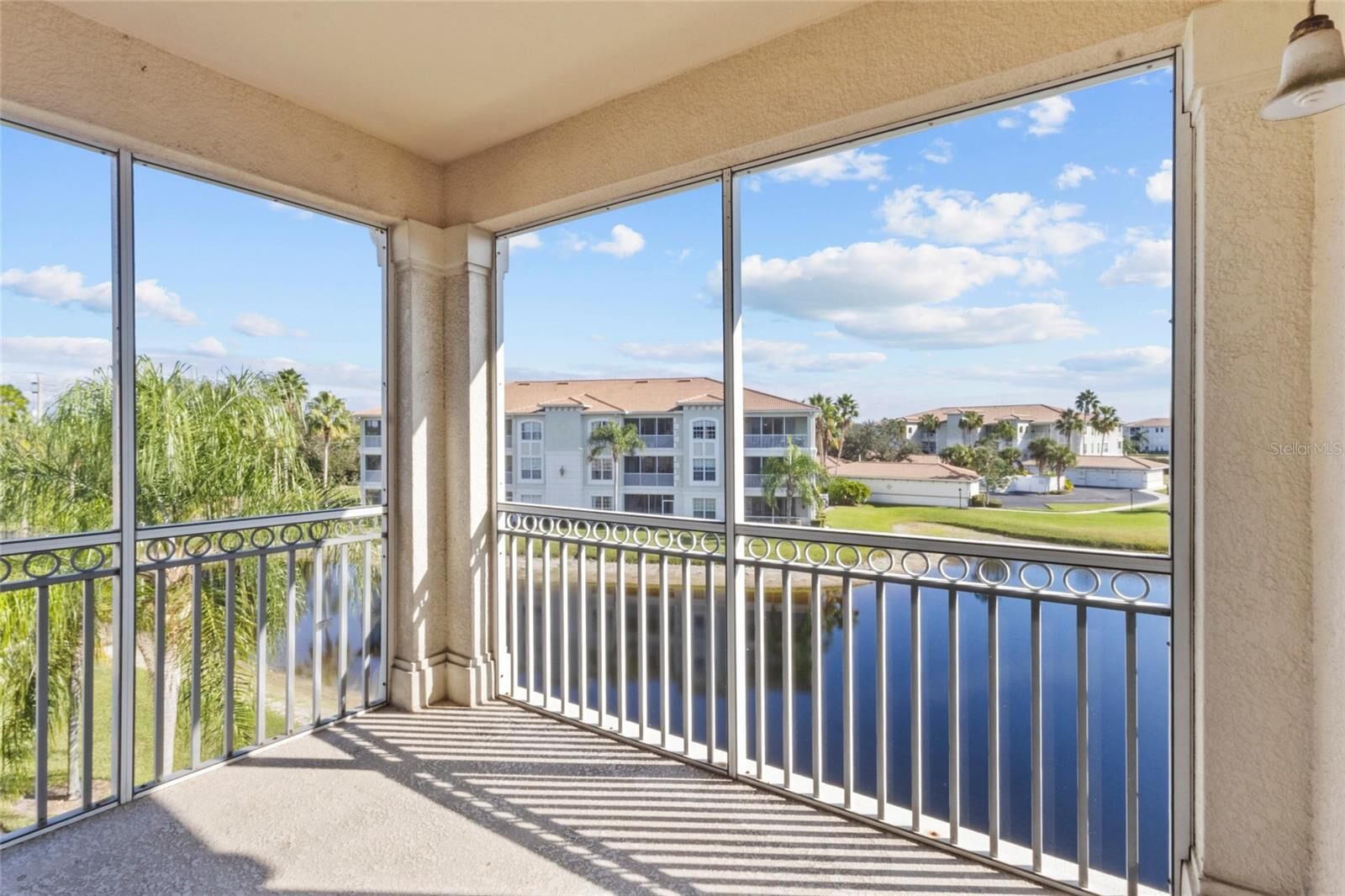 Property Photo:  800 San Lino Circle 831  FL 34292 
