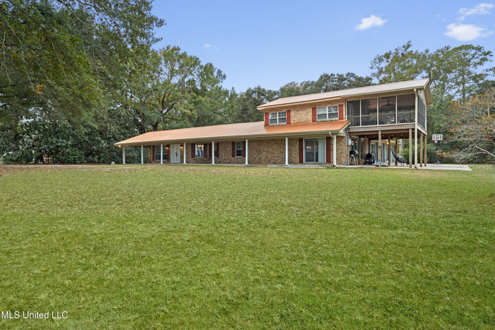 Property Photo:  3717 Johnston Road  MS 39553 
