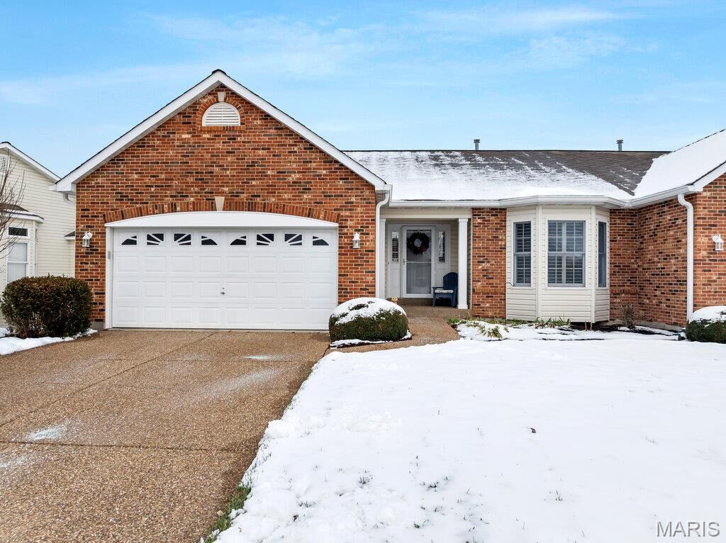 Property Photo:  2700 Samuel Drive 716A  MO 63368 