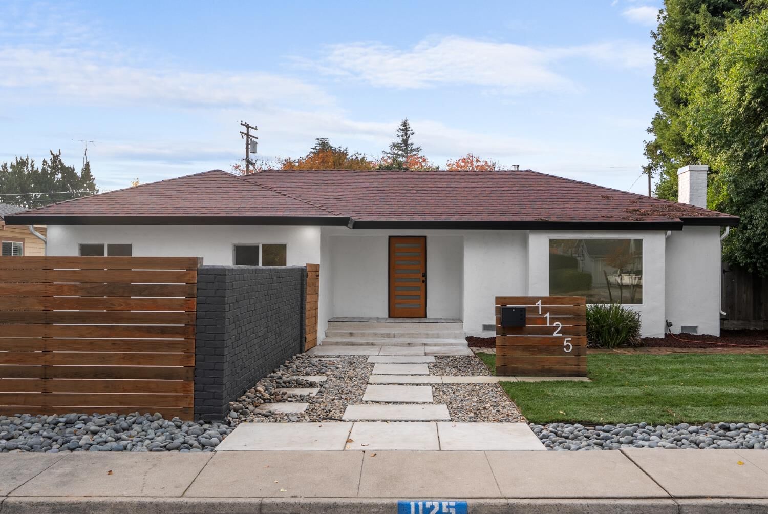 Property Photo:  1125 Wellesley Avenue  CA 95350 