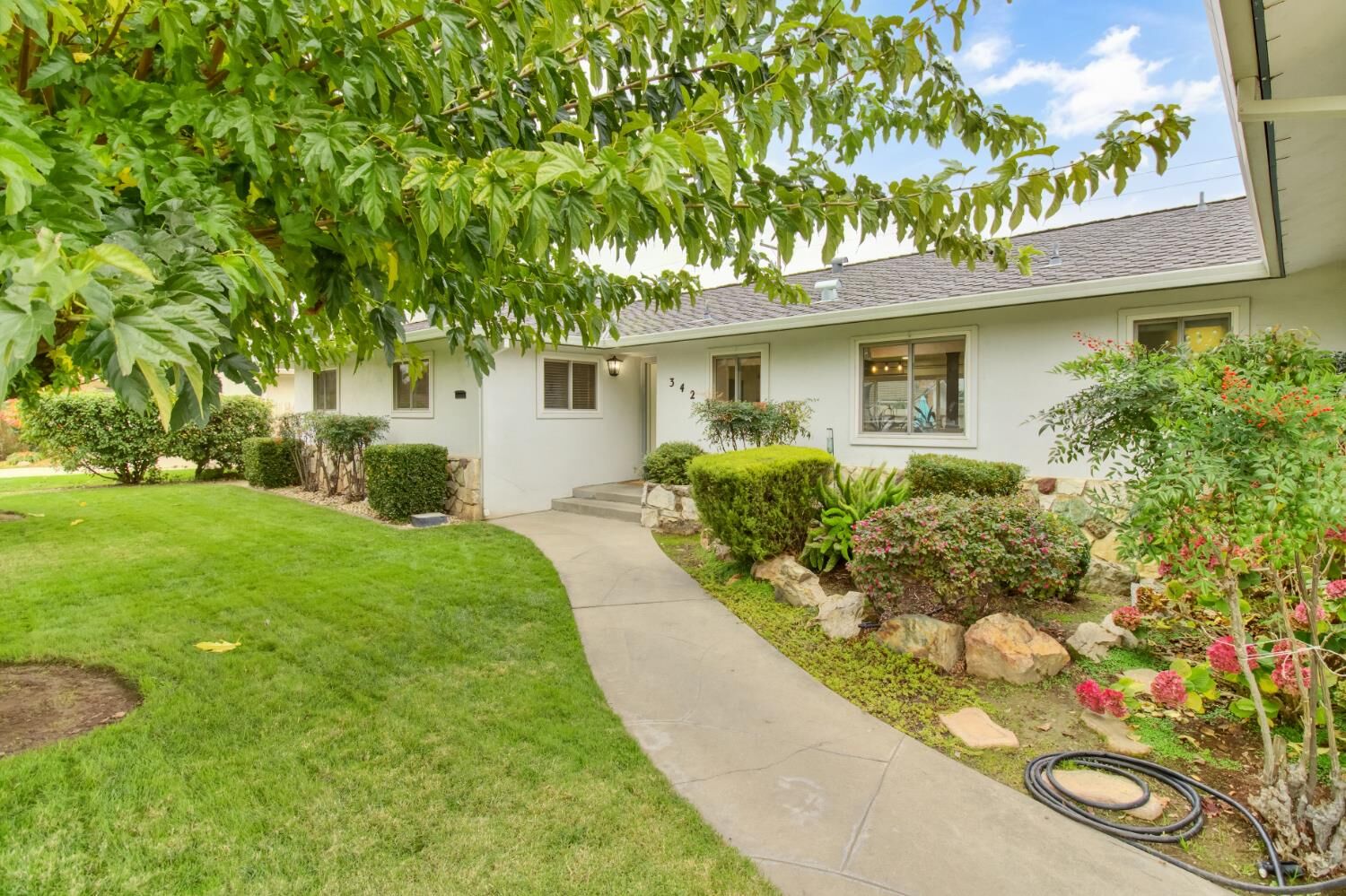Property Photo: 342 Bella Vista Drive CA 95242