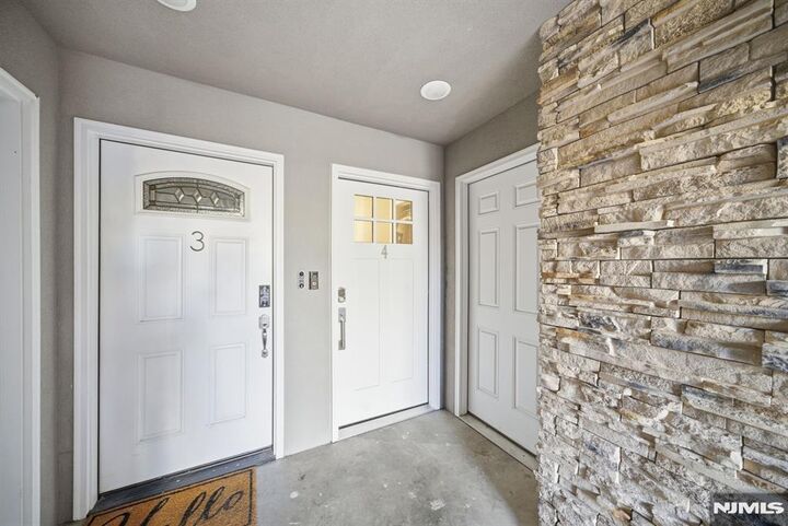 Property Photo:  93 Prospect Street 4  NJ 07026 