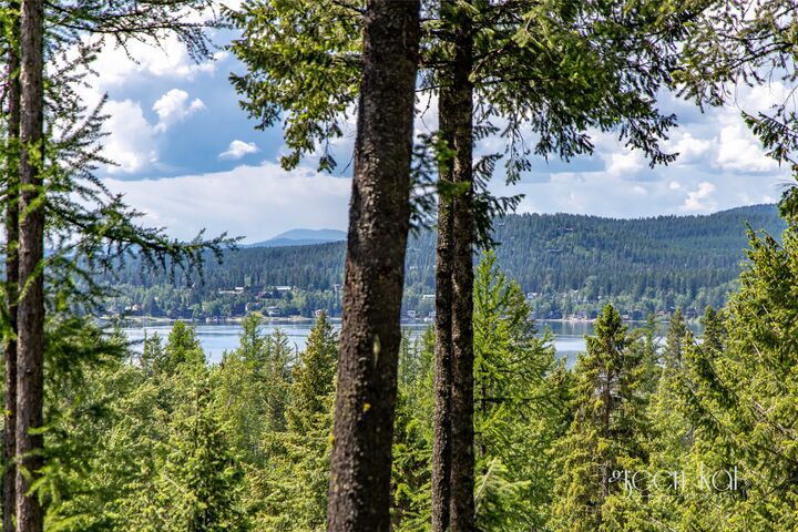 Property Photo:  1939 Suncrest Drive  MT 59937 