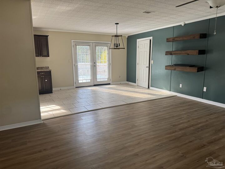 Property Photo:  1859 Nestle Dr  FL 32534 