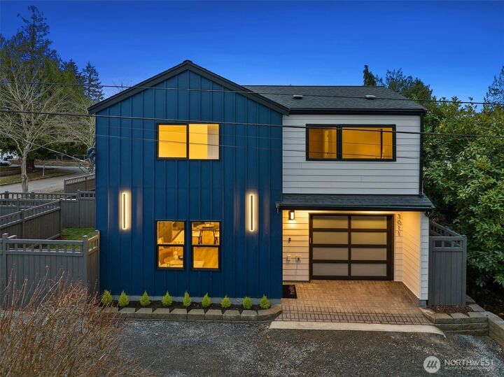 9003  30th Avenue SW B  Seattle WA 98126 photo