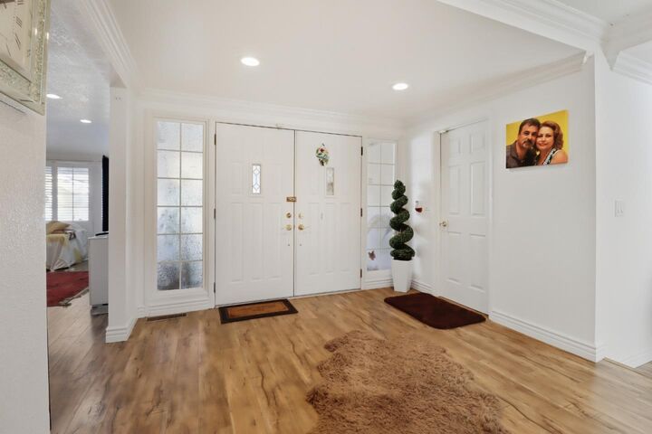 Property Photo:  1054 Fleetwood Drive  CA 95120 
