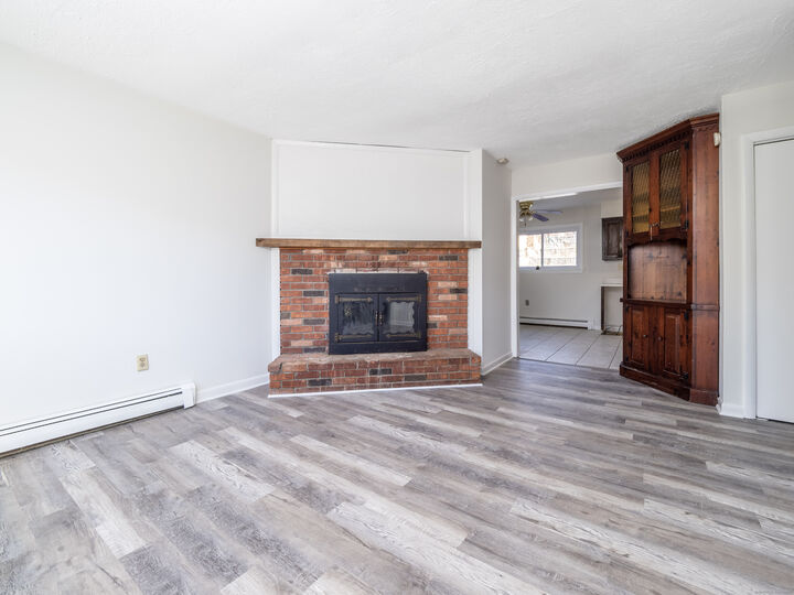 Property Photo:  17 Bergh Street  CT 06810 