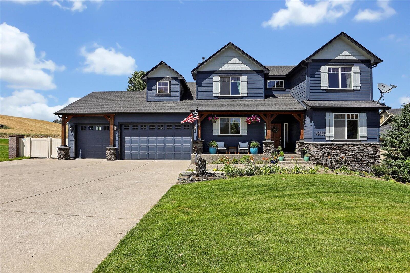 Property Photo:  19005 E 21st Ct  WA 99016 