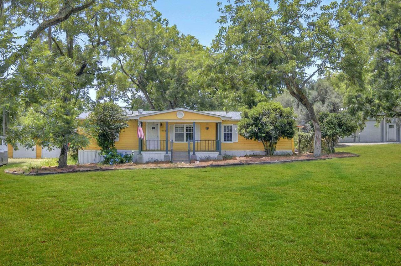 Property Photo: 952 Turney Anderson Road FL 32344