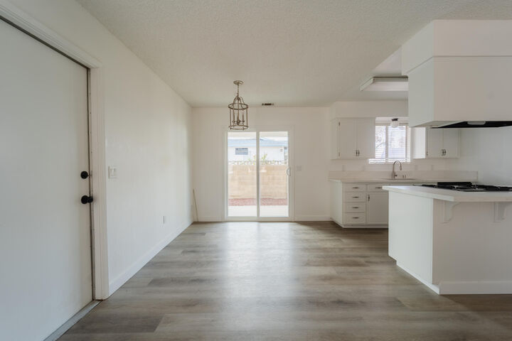 Property Photo: 4438 W Feemster Avenue CA 93277