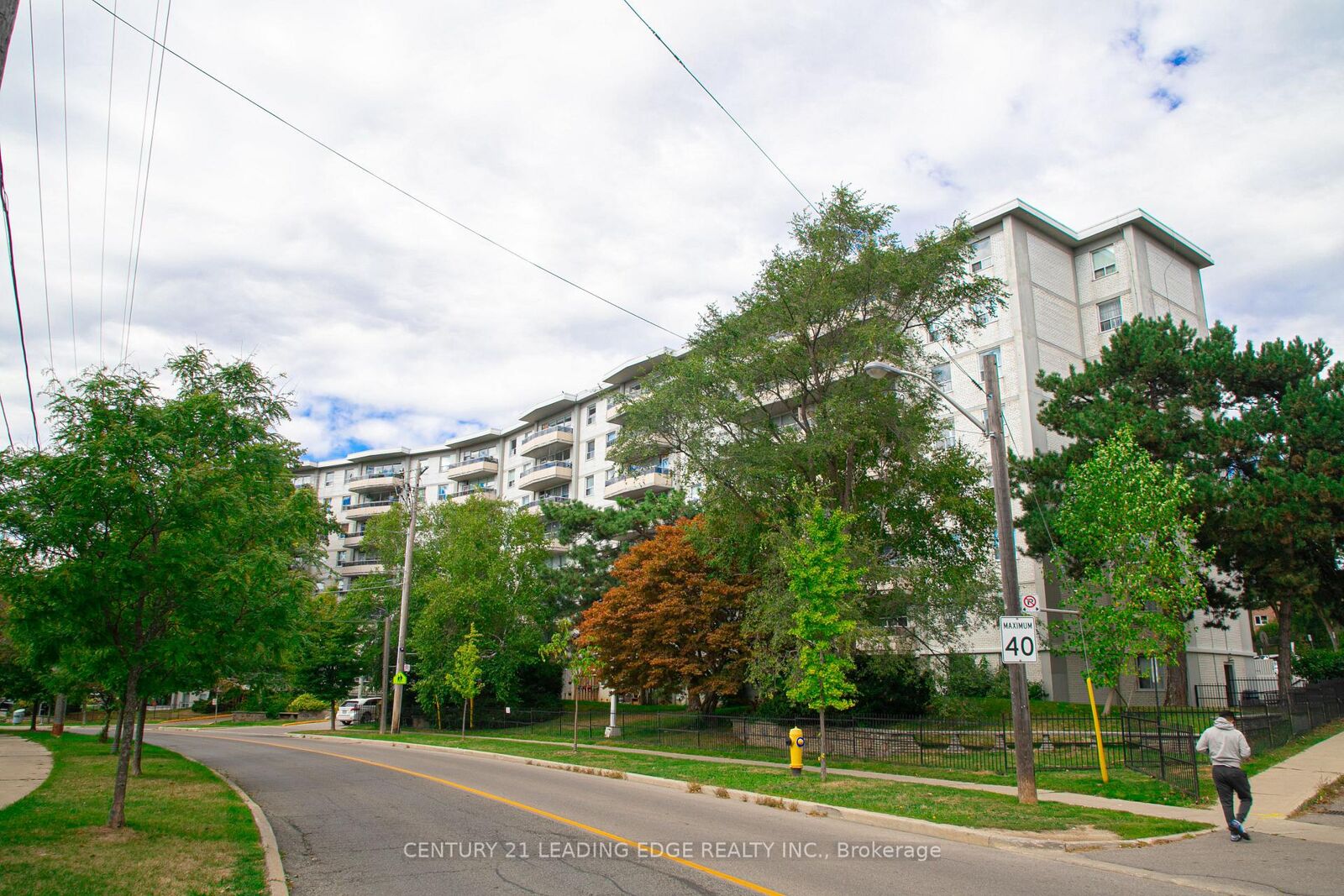 Property Photo:  80 Grandravine Drive 917  ON M3J 1B2 