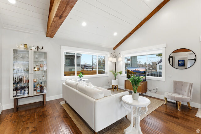 Property Photo:  2027 S 400 E  UT 84115 