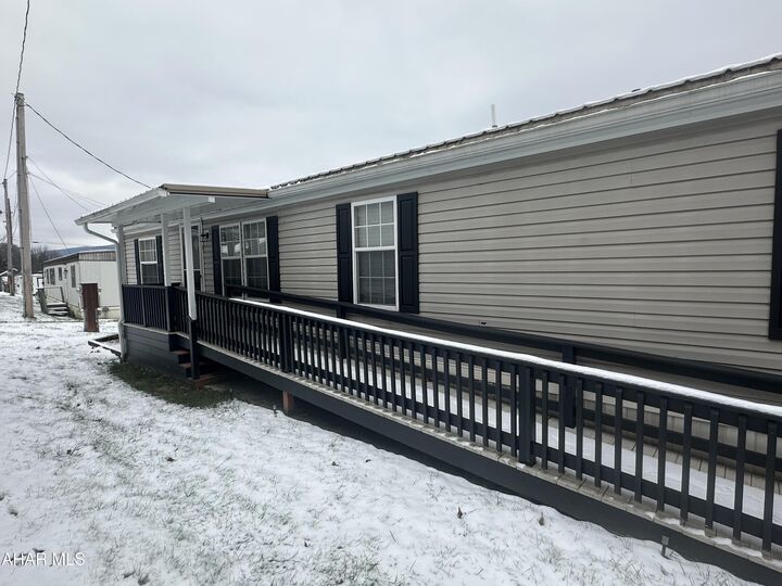 Property Photo:  220 Bud Circle  PA 16602 