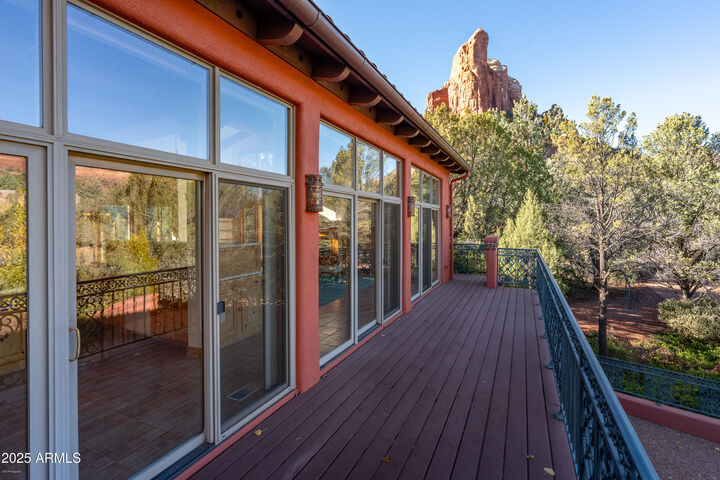 Property Photo: 420 Shadow Rock Drive AZ 86336
