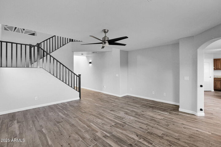 Property Photo: 1148 W Hereford Drive AZ 85143