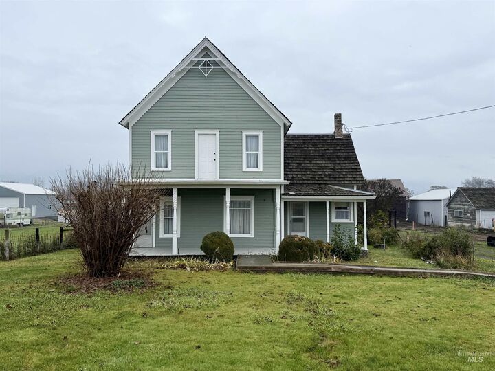 Property Photo: 1368 Chestnut St. WA 99403