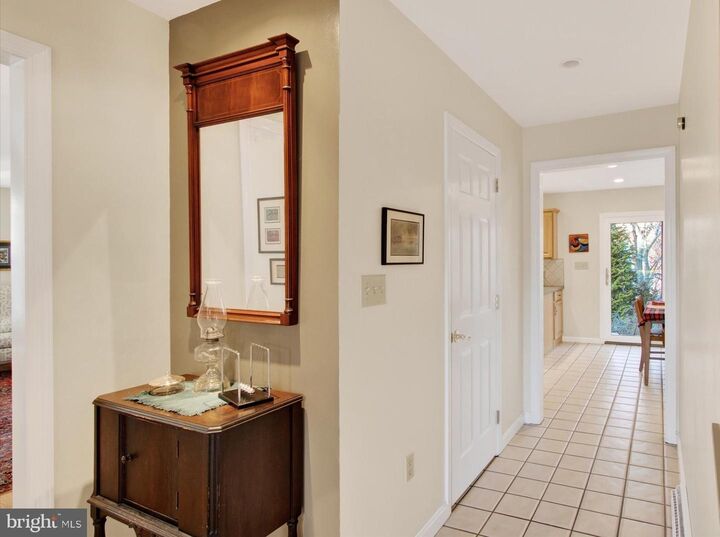 Property Photo: 1809 Squire Court PA 19610